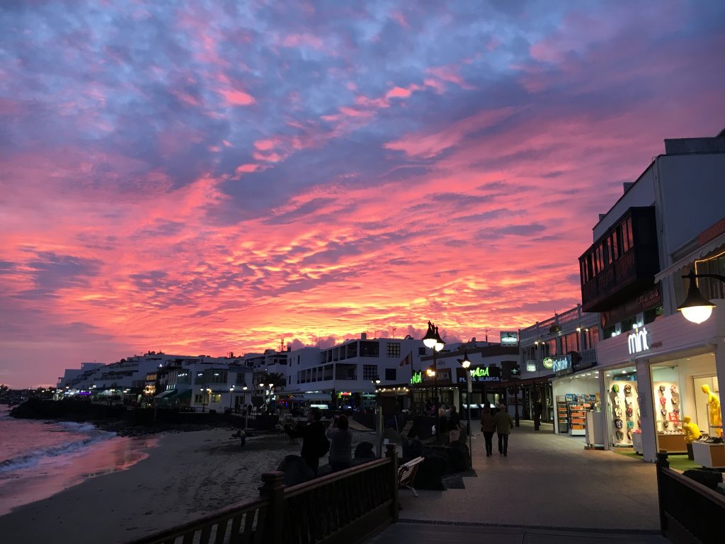 19 playa blanca sunset